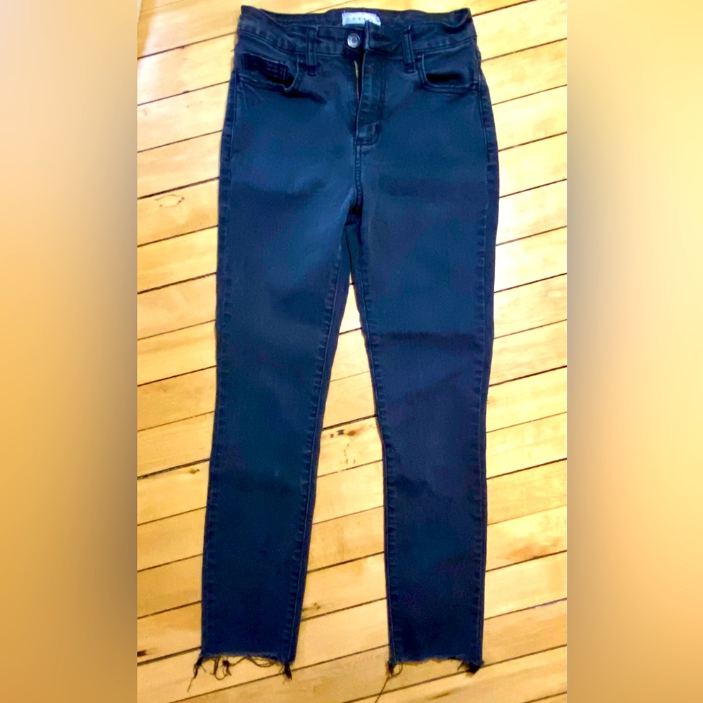 Cello, ladies sz 1, petite skinny jeans